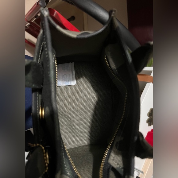 Coach Camo Print Canvas Small Cargo Tote 20 New without tags never used!! 🔥🔥 - Picture 6 of 16